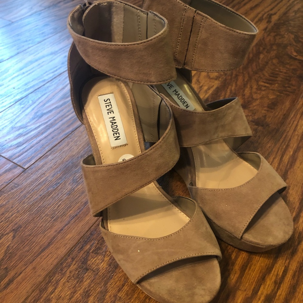 Wedges - Picture 2 of 3